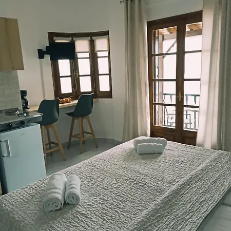 Appartement Loukia *