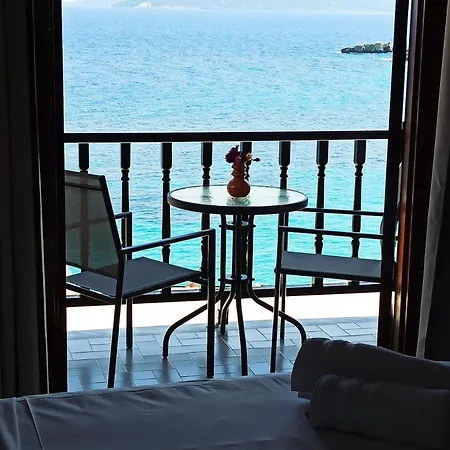 Loukia Appartement *