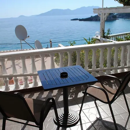 Appartement Loukia *