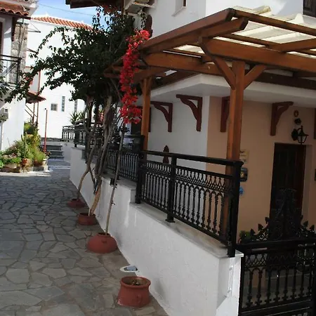 Studios Loukia Apartment Kokkari